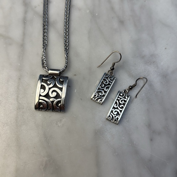 BRIGHTON Silver Filigree Necklace and Earring Set - Picture 3 of 8